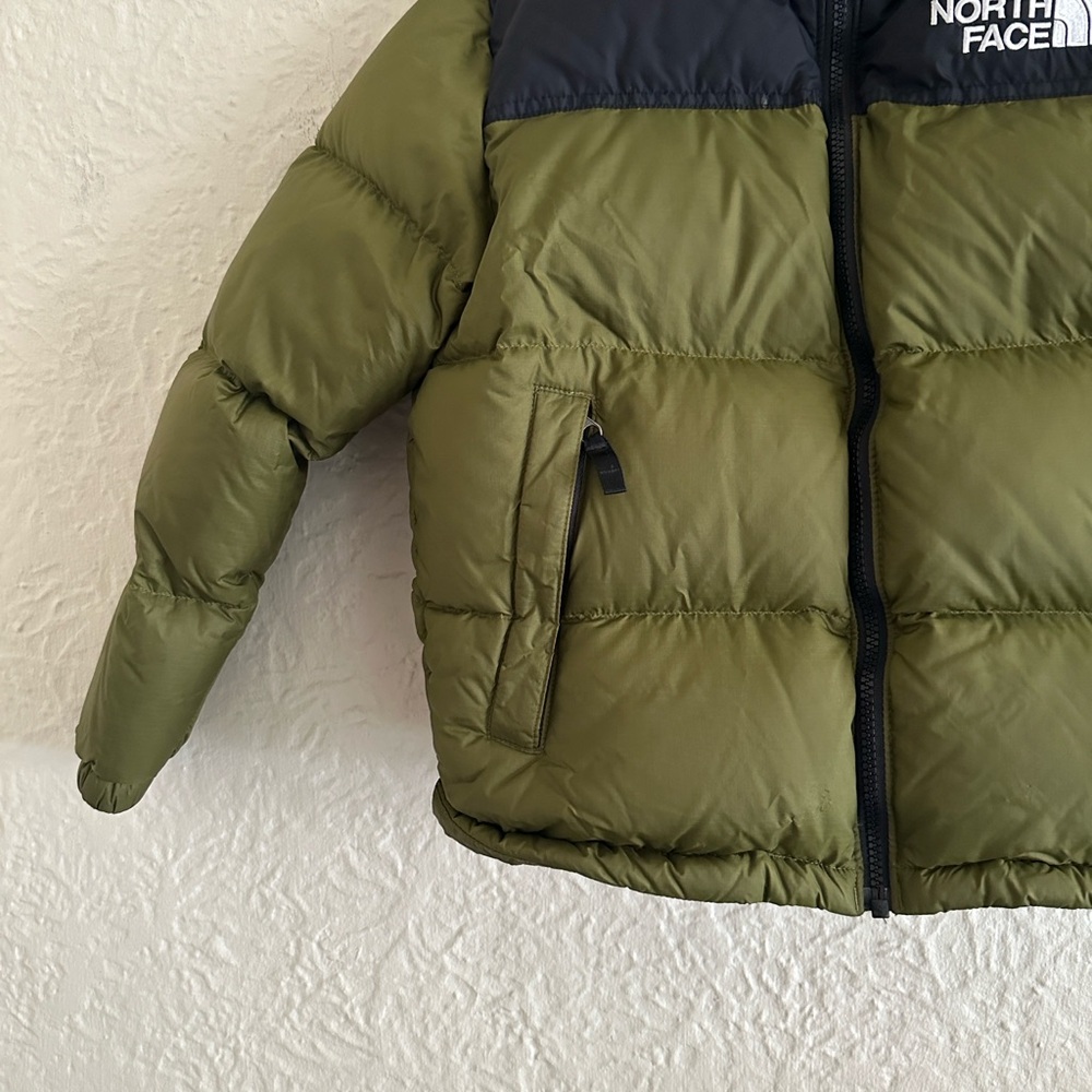 The North Face Teens 1996 Retro Nuptse Jacket Black Forest Green Teen 10 Kids - Picture 10 of 16